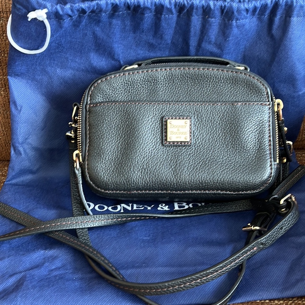 Dooney & Bourke Black Belvedere Ambler Pebbled Leather Crossbody Bag